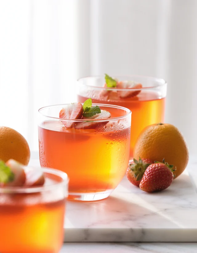 جلي البرتقال بالفراولة