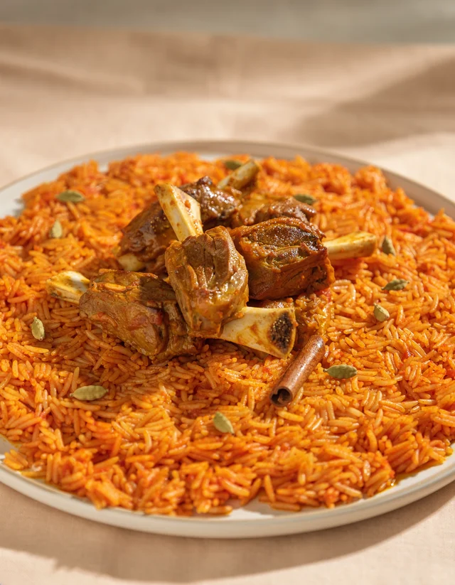 رز باللحم والطماطم
